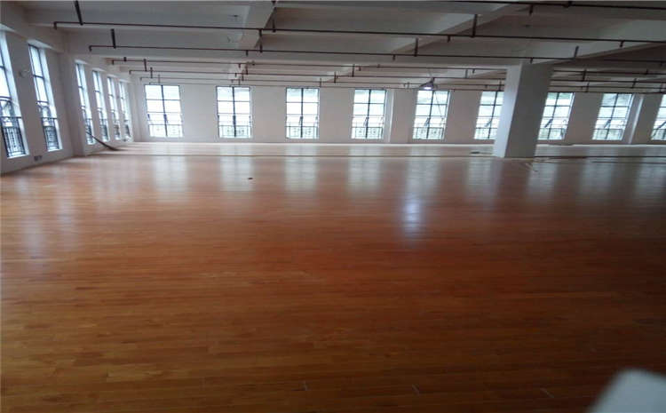 硬木企口實木運動地板施工工藝