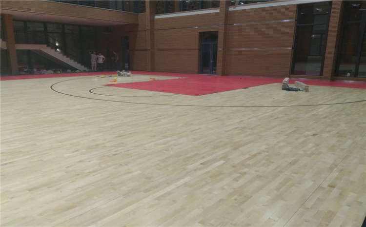 遼寧專業運動木地板施工