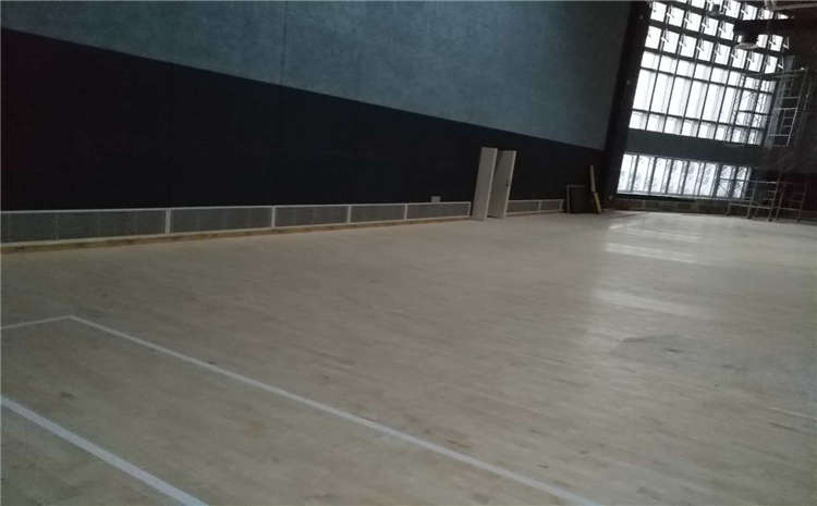 柞木NBA籃球場木地板每平米價(jià)格