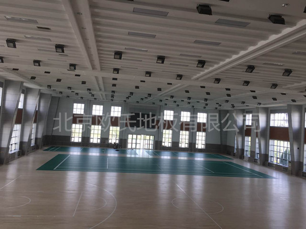 寧夏銀川體育運動地板:銀川消防總隊培訓(xùn)基地室內(nèi)體育館運動木地板案例 寧夏銀川體育運動地板:銀川消防總隊培訓(xùn)基地室內(nèi)體育館運動木地板案例