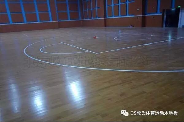 福建福卅市天潭師范附中運動木地板成功案例圖1 福建福卅市天潭師范附中運動木地板成功案例圖1