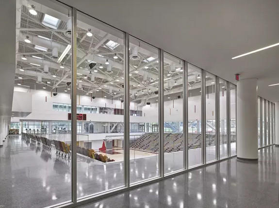 Roberts Pavilion體育館 Roberts Pavilion體育館