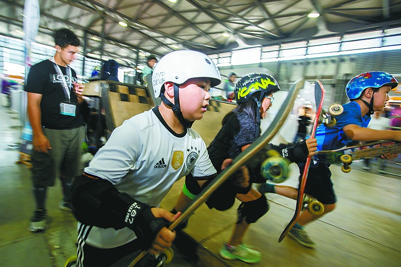 體育產(chǎn)業(yè)開啟新一輪“黃金十年” 體育產(chǎn)業(yè)開啟新一輪“黃金十年”