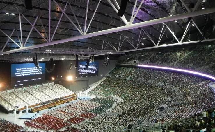 全**大的室內(nèi)籃球場 全**大的室內(nèi)籃球場