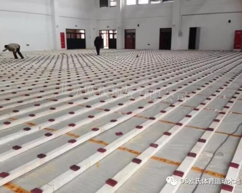 南京體育學院羽毛球館木地板成功案例 南京體育學院羽毛球館木地板成功案例