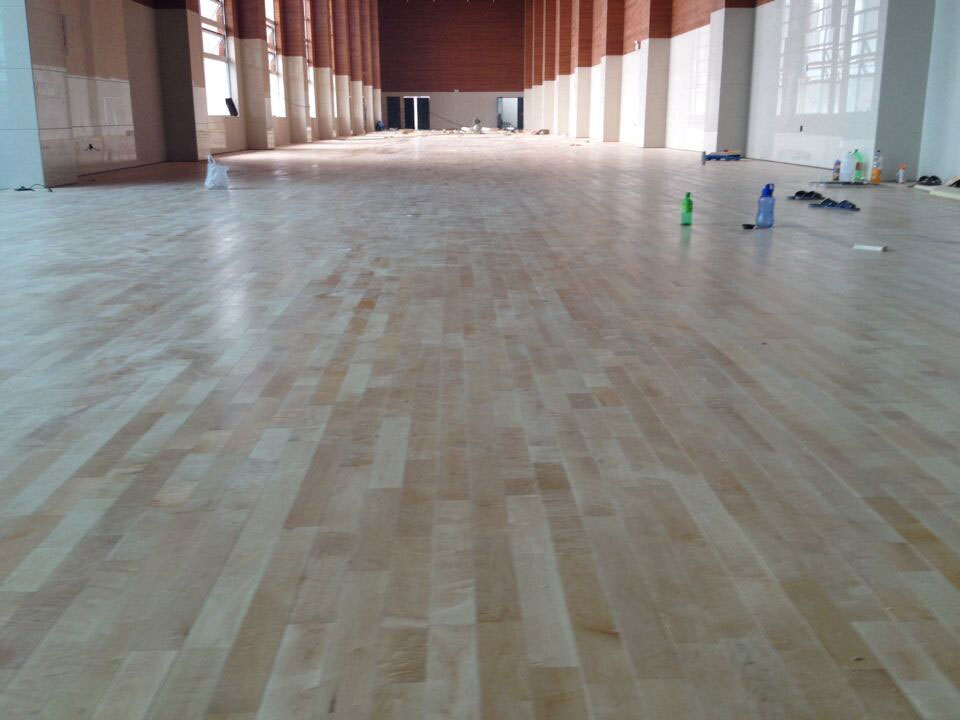 體育地板,體育木地板,體育專用實木地板 體育地板,體育木地板,體育專用實木地板