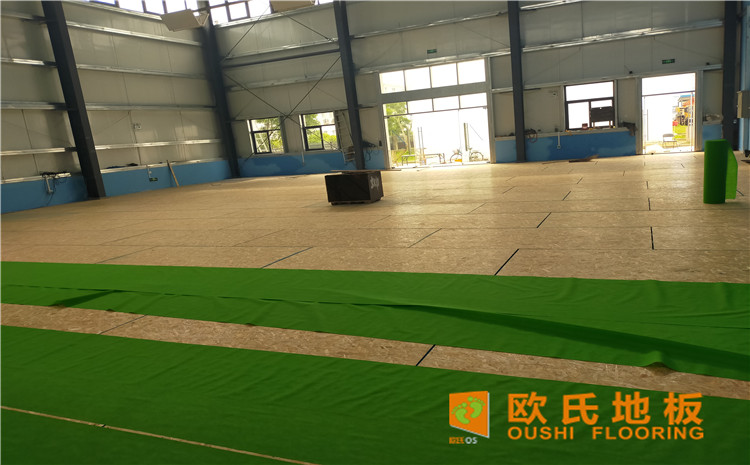 廣東惠來縣大南海開發區羽毛球館木地板案例