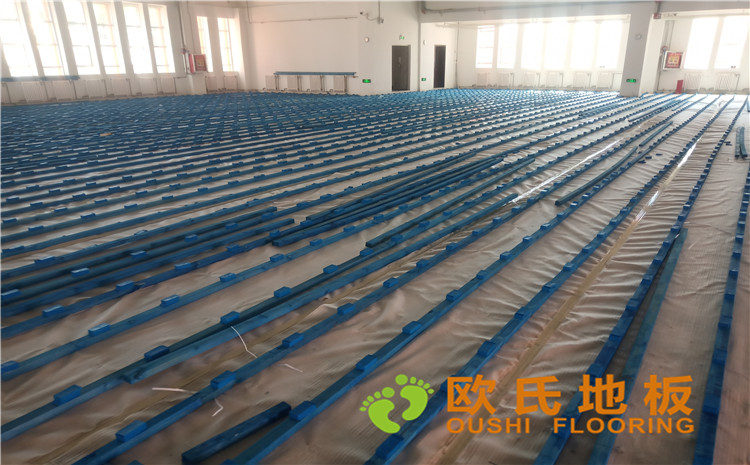 烏魯木齊烏蘇市南區中學體育館運動木地板案例-歐氏運動木地板