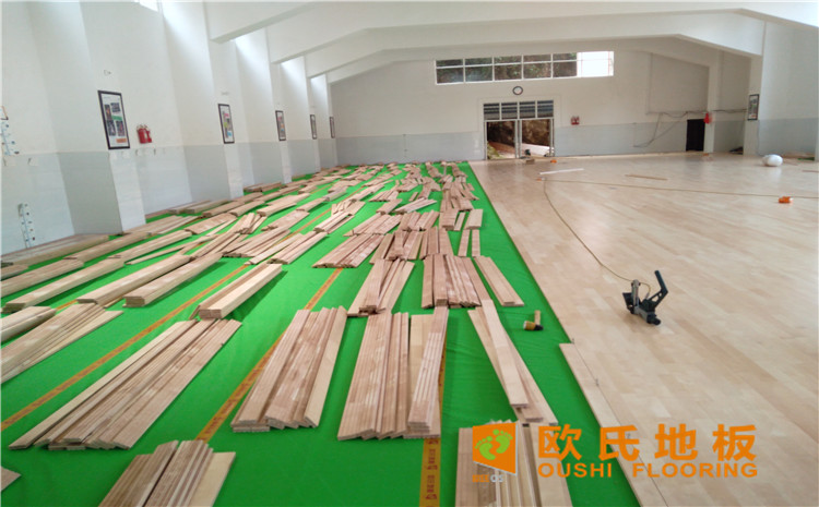 云南省紅河州個舊市綠春小學體育館木地板案例-歐氏運動木地板