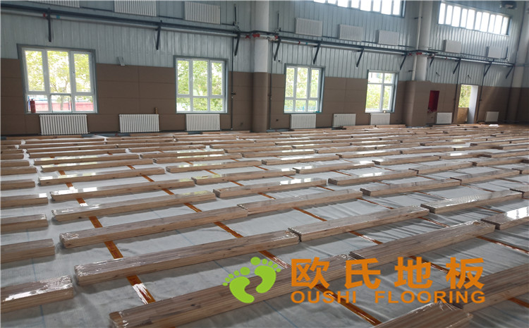新疆克拉瑪依市獨山子虹園小區體育館木地板項目-歐氏運動木地板