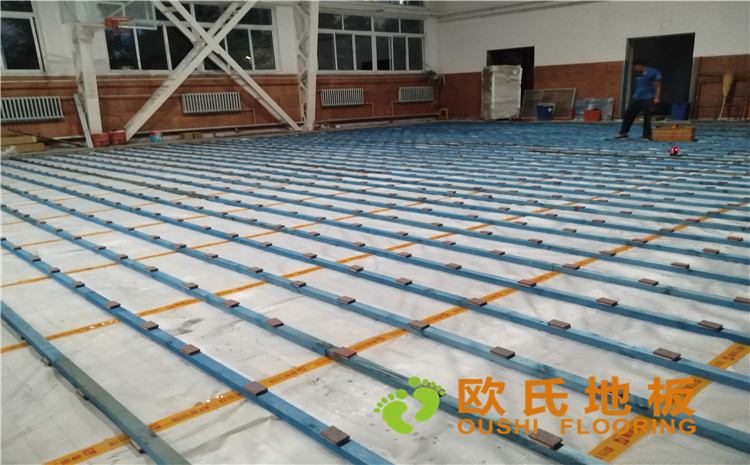 內(nèi)蒙古呼和浩特賽罕區(qū)師范大學(xué)體育學(xué)院訓(xùn)練館運(yùn)動木地板案例-歐氏運(yùn)動木地板