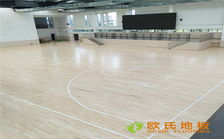 贛州市寧都縣城關(guān)小學(xué)九章路校區(qū)體育館木地板-歐氏運(yùn)動(dòng)木地板