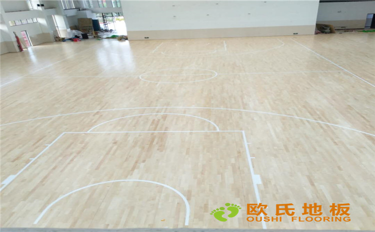 贛州市寧都縣城關(guān)小學(xué)九章路校區(qū)體育館木地板-歐氏運(yùn)動(dòng)木地板