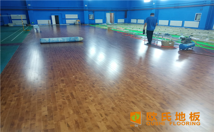 烏魯木齊北京北路東風花苑小區個人羽毛球館木地板項目-歐氏運動木地板